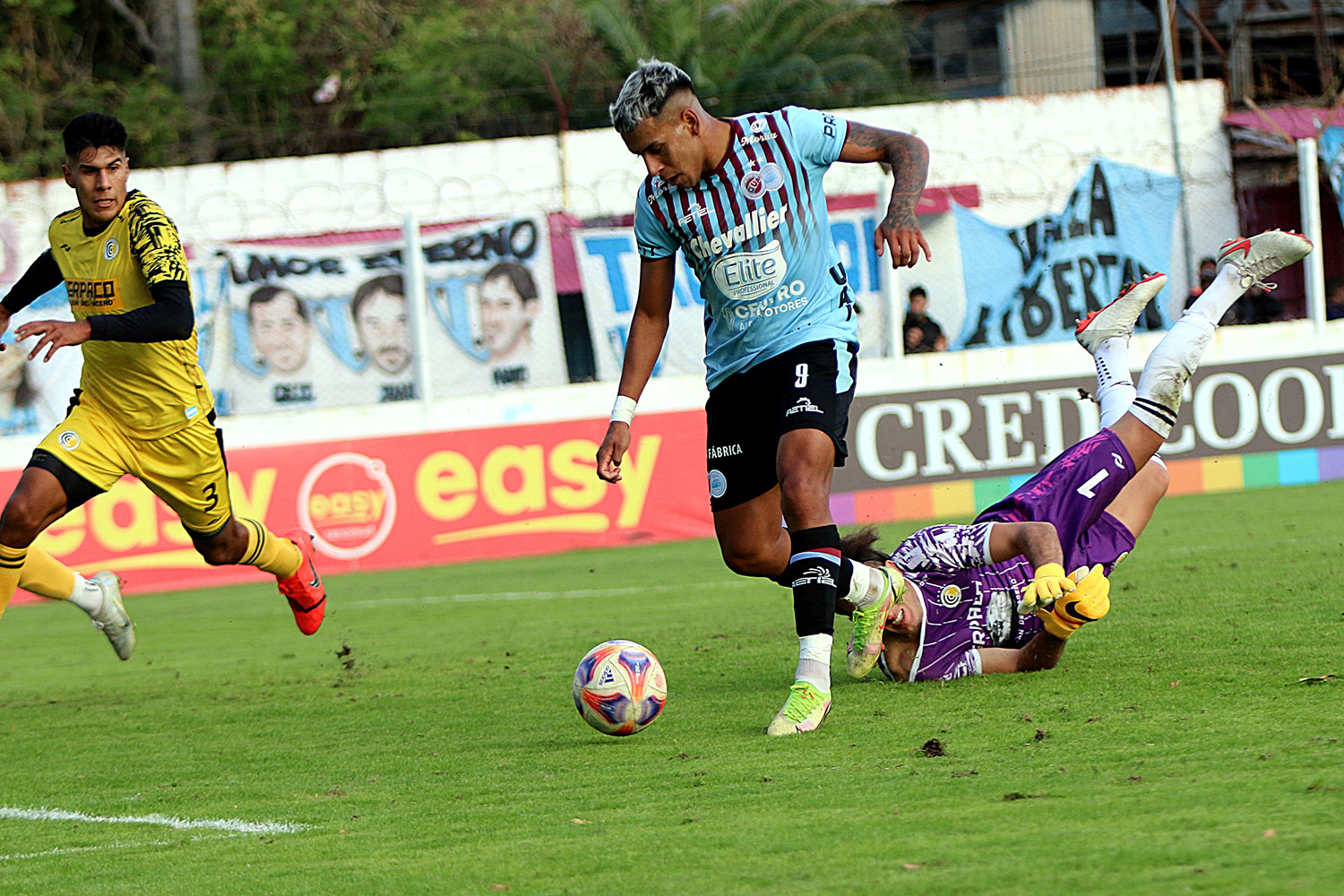 Photos at Estadio Monumental de Villa Lynch - Club Deportivo UAI Urquiza -  Soccer Field