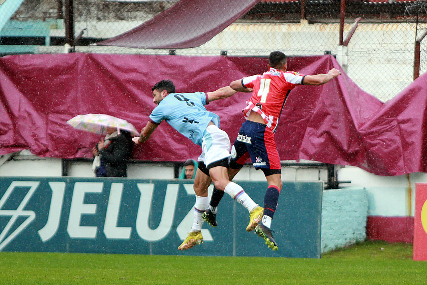 Talleres (R.E): Luciano Arcuri cambió Remedios de Escalada por Salta