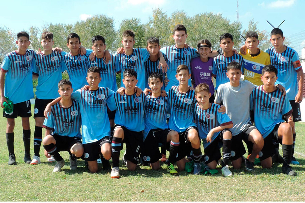 Club Deportivo UAI Urquiza - #Juveniles ⚽️ RESULTADOS DE LA FECHA 11 VS.  FÉNIX UAI Urquiza y el Cuervo se enfrentaron en una nueva jornada del  torneo de inferiores, llevada a cabo