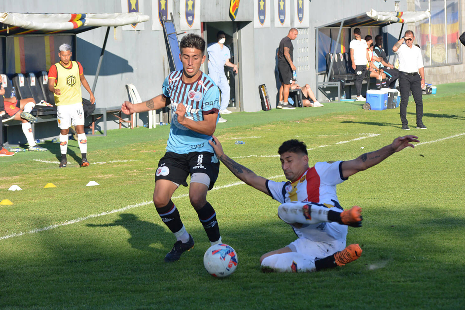 Club Deportivo UAI Urquiza - #PrimeraB ⚽️ ¡Hola, furgoneros! Ya